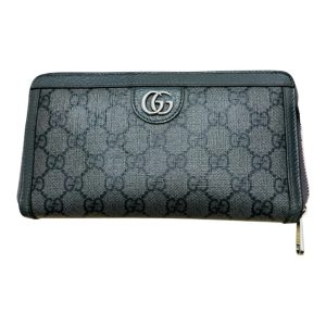 グッチ（GUCCI）GGスプリームのジップアラウンドウォレット
