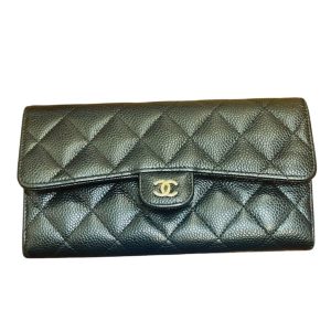 シャネル（CHANEL）マトラッセ キャビアスキン フラップ長財布（長財布）