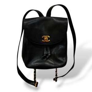【ヴィンテージ キャビアスキン バックパック】CHANEL(Dランク)