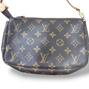 【ポシェット・アクセソワール モノグラム】Louis Vuitton(M51980)【Dランク】