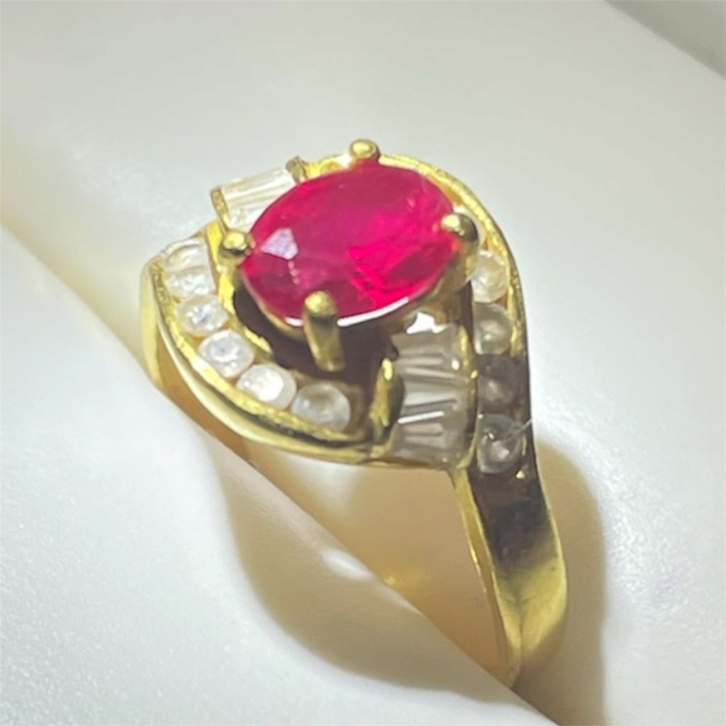 K18(18金)　750　リング　アクセサリー　ルビー　宝石　貴金属