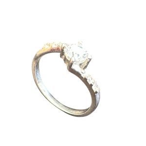 Pt900 プラチナ900 ダイヤモンドリング 買取実績