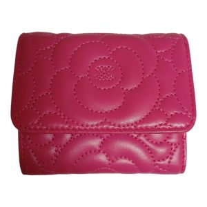 CHANEL（シャネル）カメリア 三つ折り財布