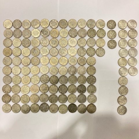 100円銀貨
