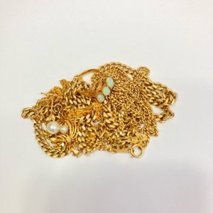 金 アクセサリー
