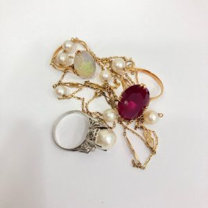 貴金属