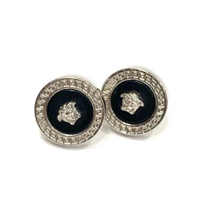 ヴェルサーチ ピアス