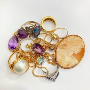 貴金属