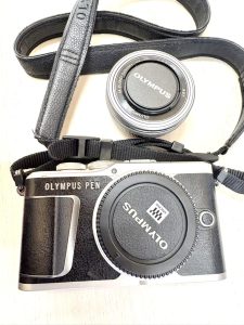 OLYMPUS PEN E-PL9 EZダブルズームキット
