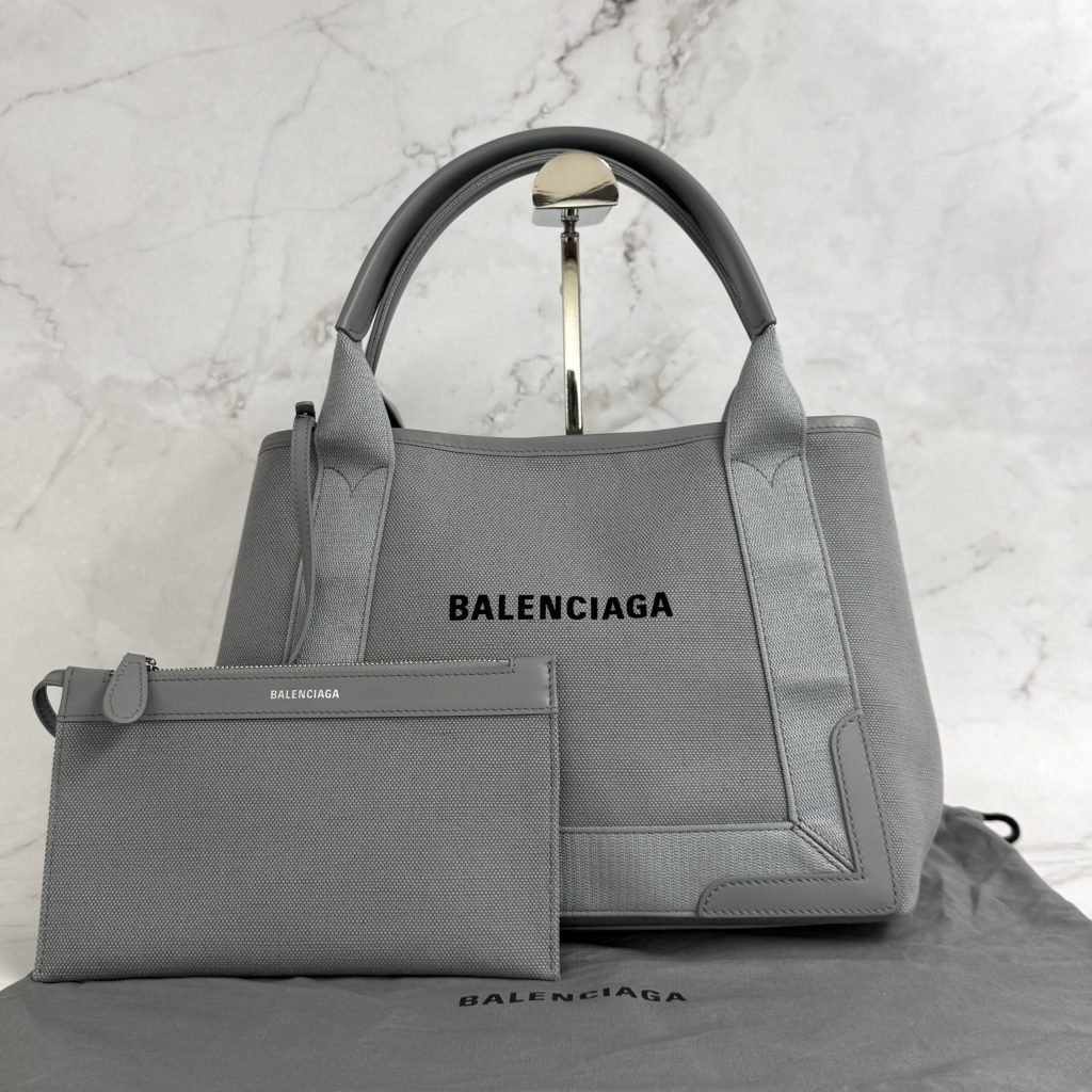 BALENCIAGA バレンシアガ ネイビーカバスS｜前橋市古市町