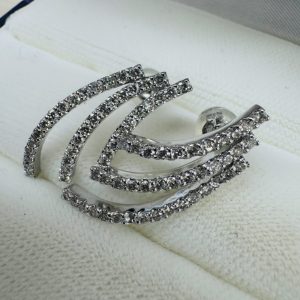K18WG ピアス ダイヤモンド
