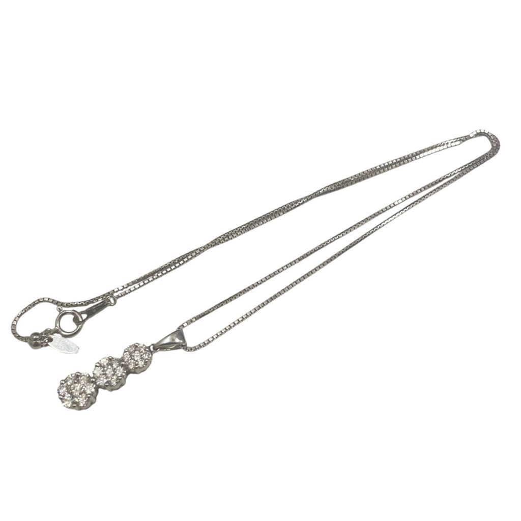 【貴金属買取強化！】K18WG ダイヤネックレス