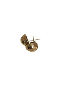 金ピアス