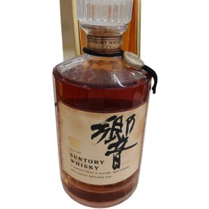 響 裏ゴールド 700ml