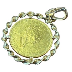 【24金(K24)＆18金(K18)　メイプルリーフコイン　ペンダントトップ　貴金属　アクセサリー】