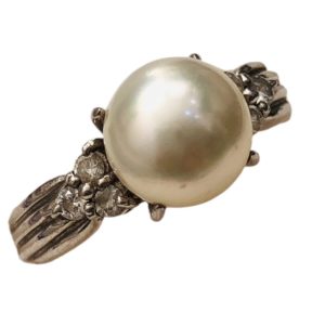 Pt900（プラチナ900）　パール5.5ct  リング