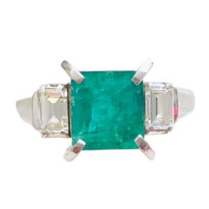 Pt850　(プラチナ850) 　エメラルド1.5ct　リング