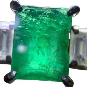 登別市 エメラルド 1.5ct プラチナリング Pt900 宝石リング 買取実績