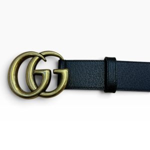 グッチの「GGマーモント」ダブルG バックル レザーベルト