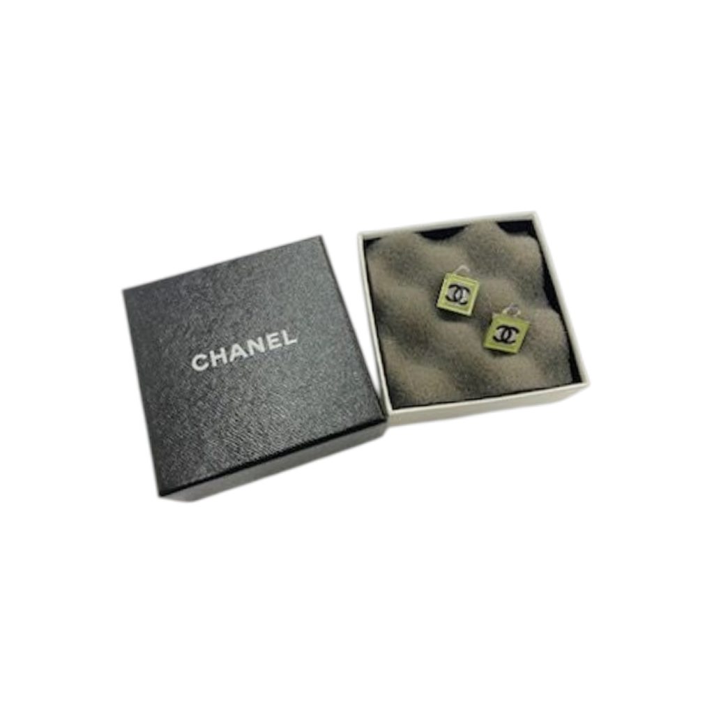 シャネル　（CHANEL）　イヤリング