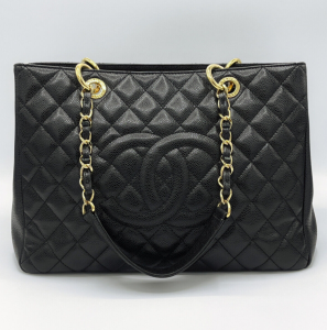 CHANEL シャネル マトラッセ キャビアスキン チェーントートバッグ