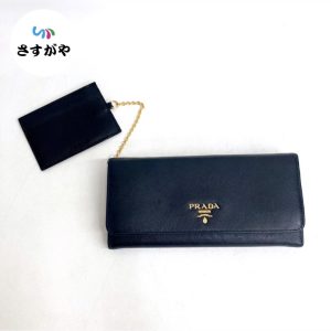 PRADA 長財布