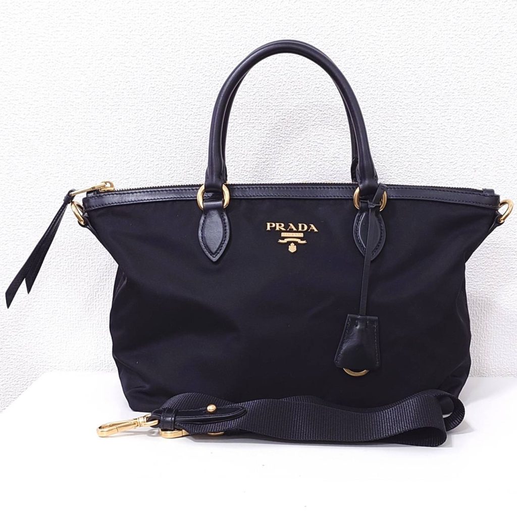 PRADA プラダ ショルダーバッグ