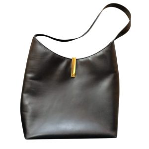 GUCCI（グッチ）　ブラックレザー　ワンショルダーバッグ