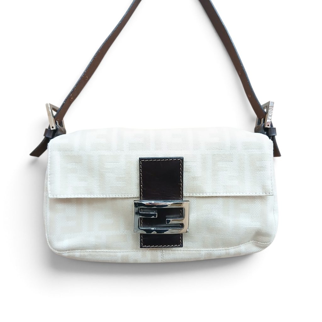 FENDI マンマバケット ズッカ柄 ショルダーバッグ