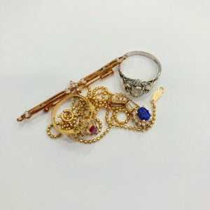 貴金属