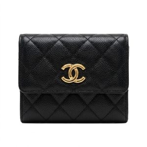 【CHANEL】シャネル キャビアスキン マトラッセ クラシック スモール フラップ ウォレット（三つ折り財布）