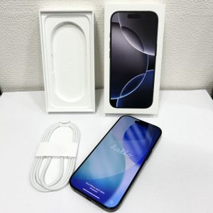 iPhone 16 Pro 256GB ブラックチタニウム