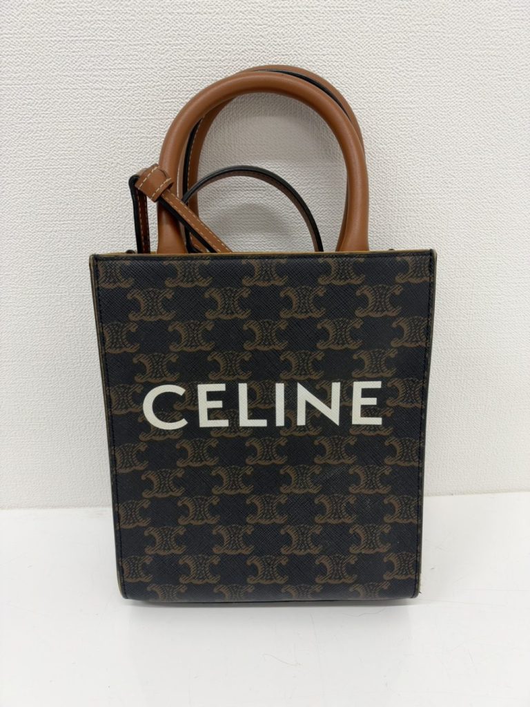 セリーヌ ミニ バーティカルカバ トリオンフキャンバス