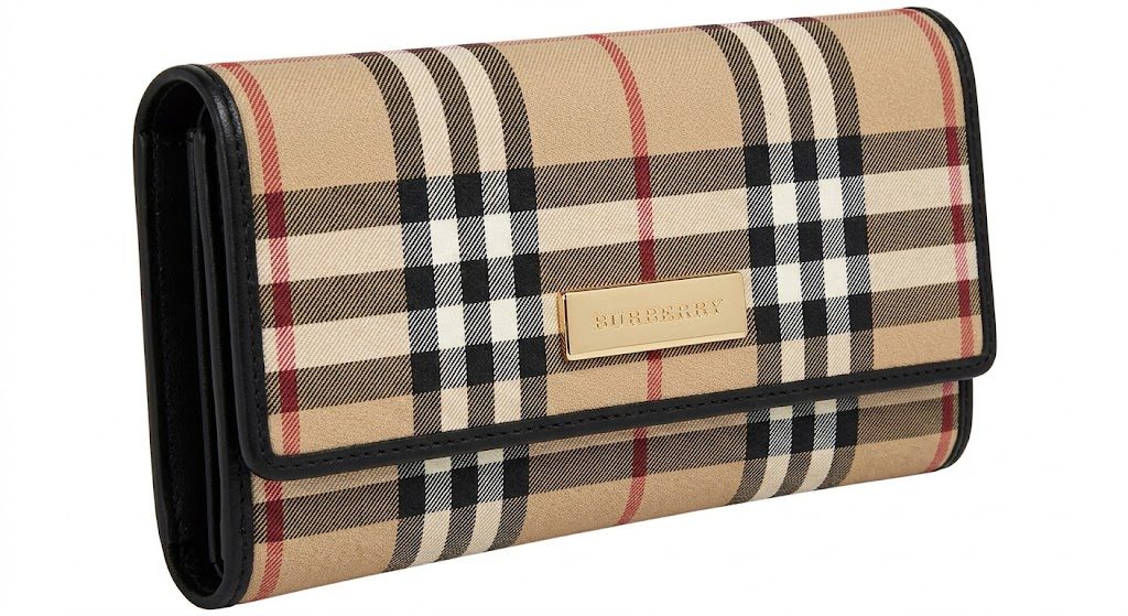 バーバリー（BURBERRY）ノバチェック 二つ折り財布