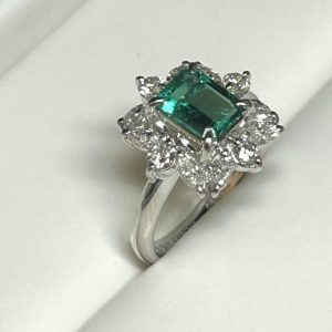 Pt900　プラチナ900　エメラルド　リング　指輪　貴金属　ジュエリー　宝石