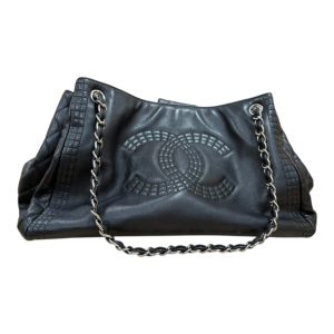 CHANEL チェーンショルダーバッグ