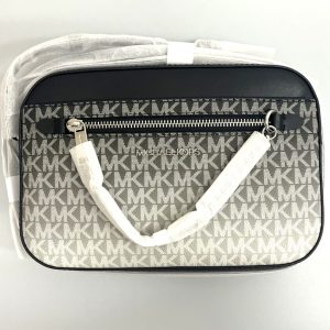 Michael Kors　マイケルコース　ショルダーバッグ