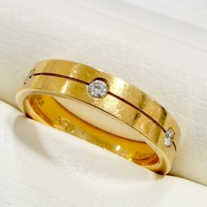 K18　18金　750　メレダイヤ付きリング　指輪　アクセサリー