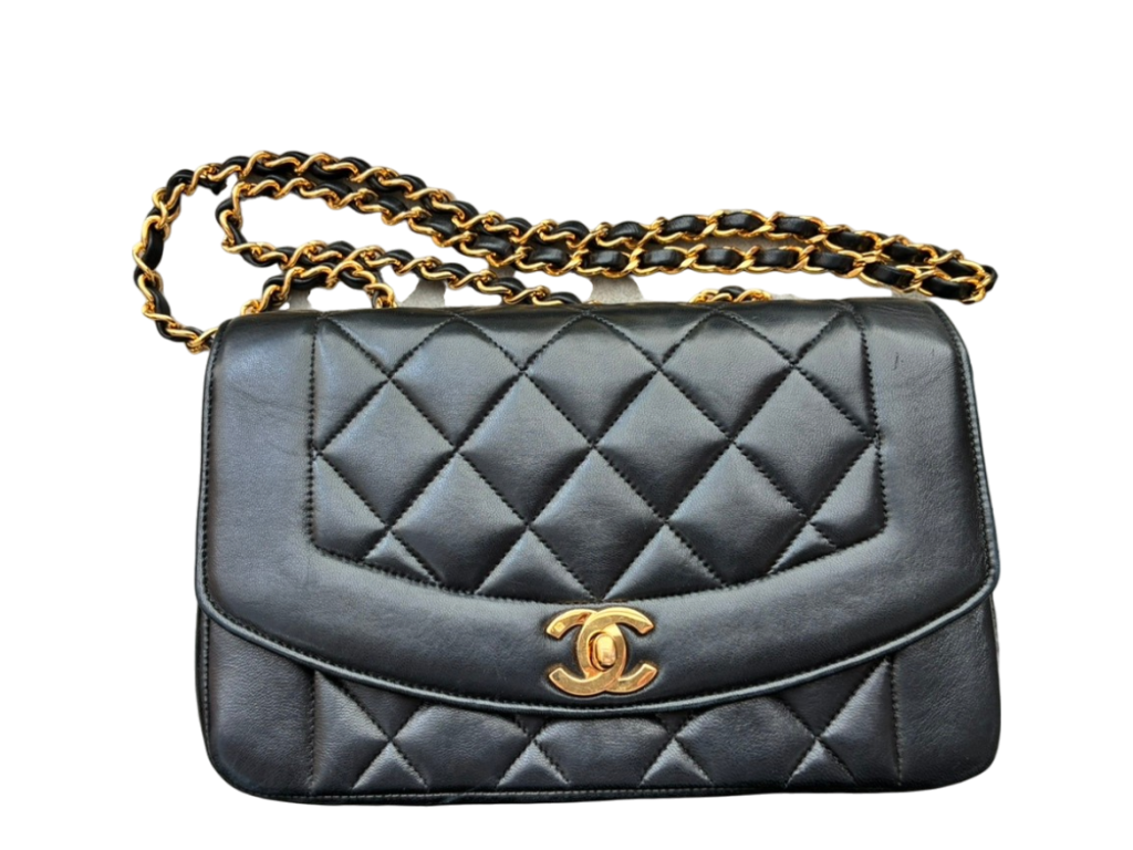 本日は【Chanel（シャネル）のバック】をお買取させていただきました。