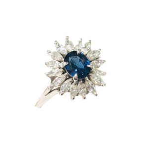 Pt900（プラチナ900） サファイア0.55ct　メレダイヤモンド0.76ct リング