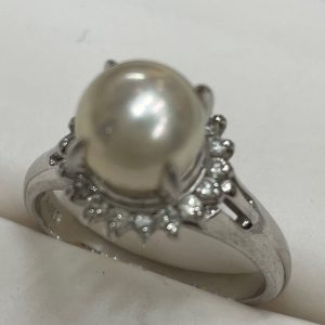 金プラチナの高価買取専門店！| あきる野市菅生| pt900真珠付きダイヤモンドリング
