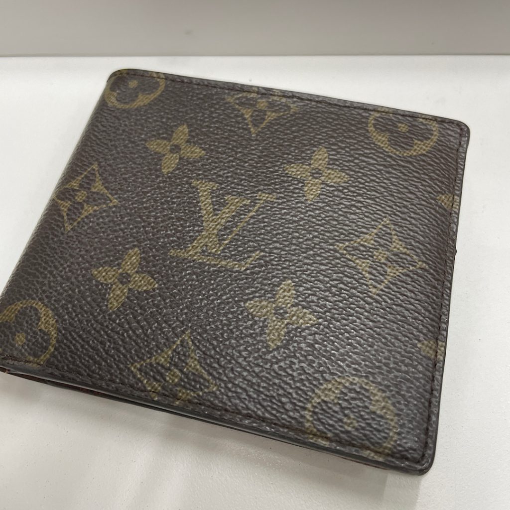 ルイヴィトンの高価買取ならさすがや！| あきる野市舘谷| LOUIS VUITTON ルイヴィトン モノグラム　ポルトフォイユ マルコ 二つ折り 財布 ウォレット