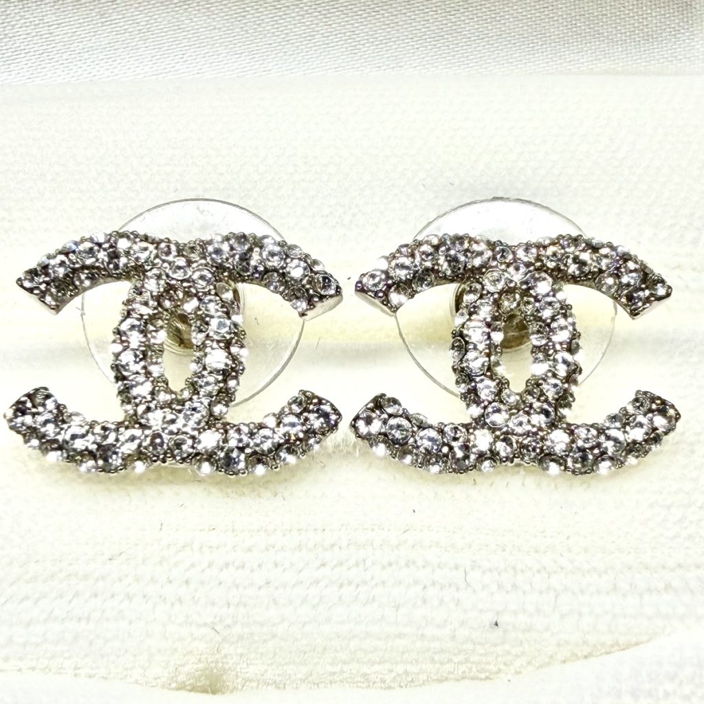 CHANEL　ココマーク　ピアス