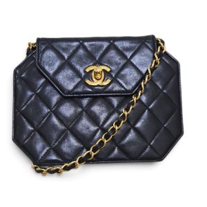 CHANEL　チェーンショルダーバッグ