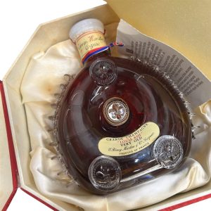 レミーマルタン ルイ13世 ベリーオールド バカラデキャンタ（八角形箱・冊子付き）【イオン函館上磯店】