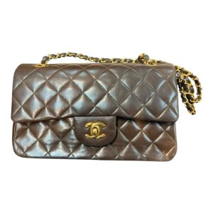 シャネル「マトラッセ ラムスキン フラップ チェーンショルダーバッグ ダークブラウン ゴールド金具」をお買取りいたしました！
