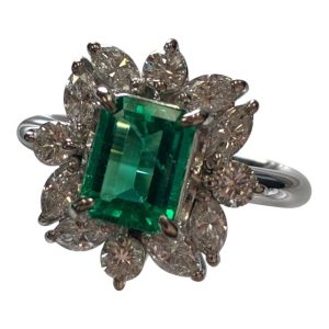 【高価買取】Pt900 エメラルドリング プラチナ 指輪 ジュエリー アクセサリー 宝石