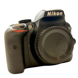 【カメラ高価買取！】Nikon ニコン D3300 一眼レフカメラ