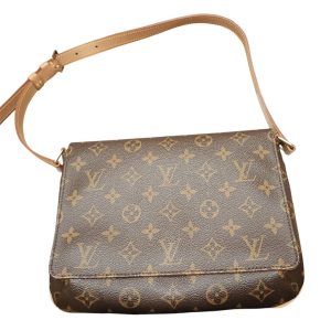 LOUIS VUITTON ルイヴィトン ミュゼットタンゴ M51257