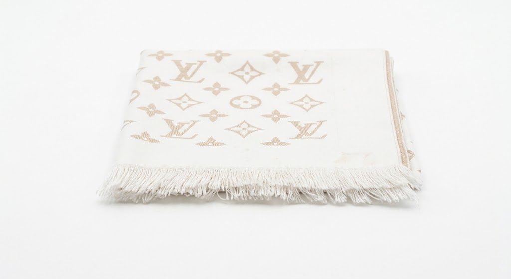 ルイ・ヴィトン (LOUIS VUITTON) ストール